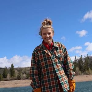 Meet your Posher, Caroline